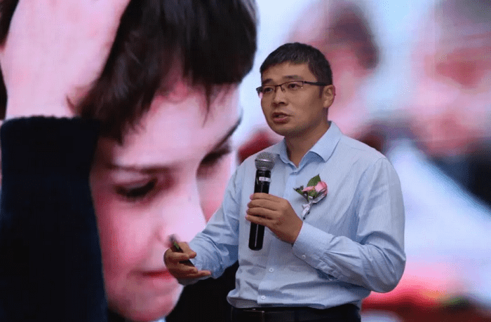 陜西智華信科技有限公司CEO、國家教育信息化標(biāo)準(zhǔn)委員會(huì)委員、阿里巴巴教育行業(yè)專家耿化龍——《基于學(xué)習(xí)空間的教學(xué)歷程圖景》