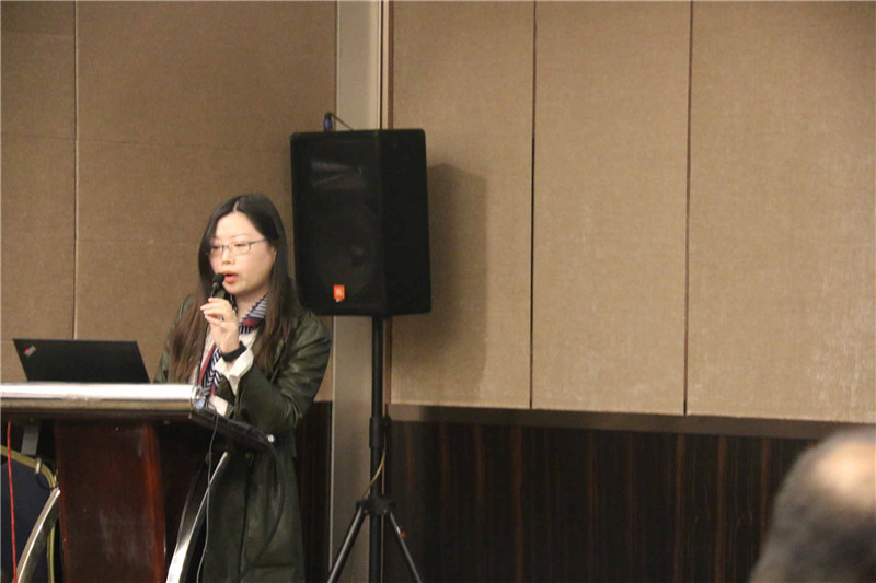 美林?jǐn)?shù)據(jù)CMO楊怡 美林?jǐn)?shù)據(jù)CMO楊怡