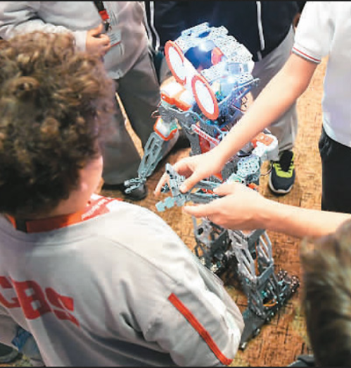 機(jī)器人和人工智能