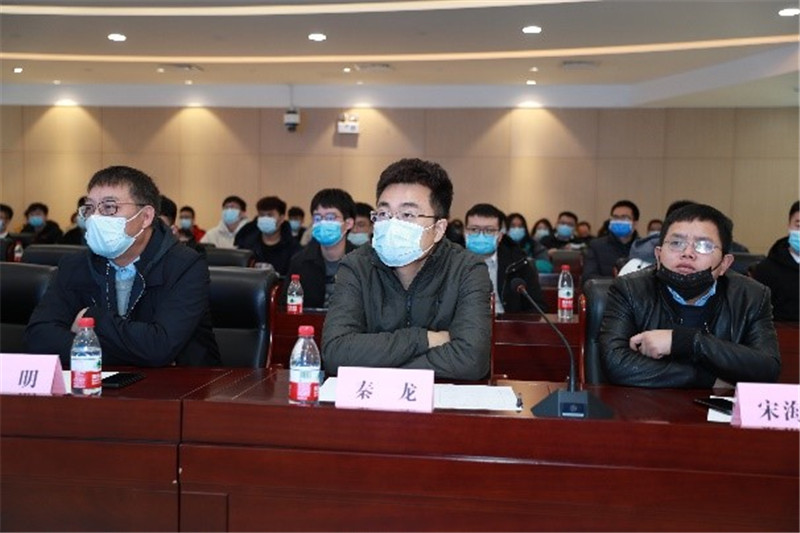 國(guó)網(wǎng)河南電力信通公司數(shù)據(jù)管理中心主任秦龍